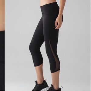 Lululemon Train Times Crop 17”